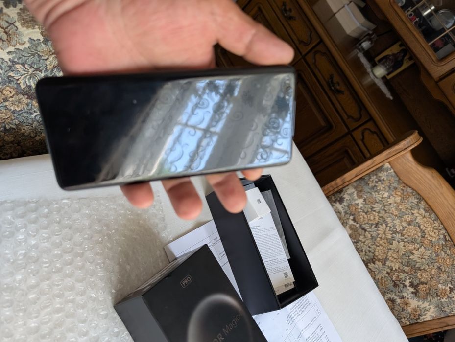Honor magic  pro folosit 1 lună