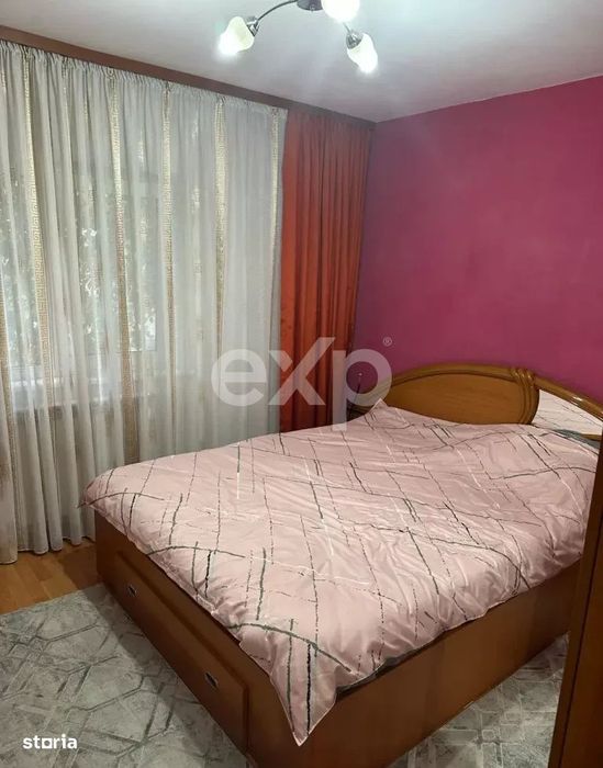 De vanzare apartament 3 camere decomandate, 70 m2, et.1, zona Anda