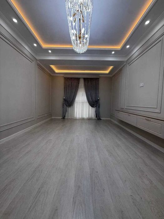 срочно прадается квартира очень хорошая локация