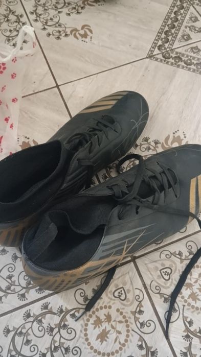 Кимоно и спротивная обувь