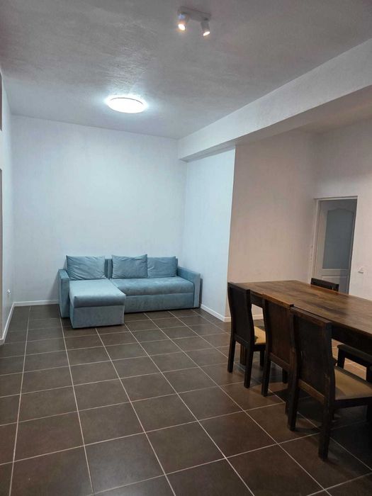 Vand apartament spatios cu 2 camere în Costinesti – 62 mp