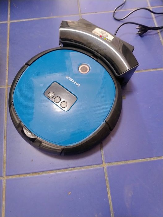 Robot aspirator Samsung Amanet Canta