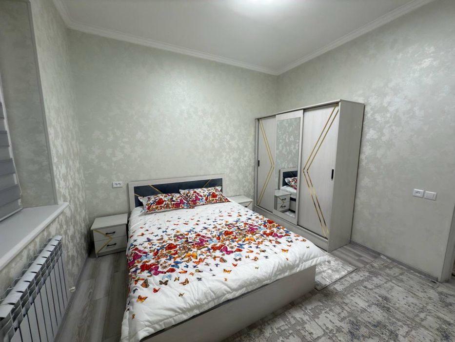 Продается 2 комнатная квартира. Мирзо Улугбекский район.Массив Феруза.