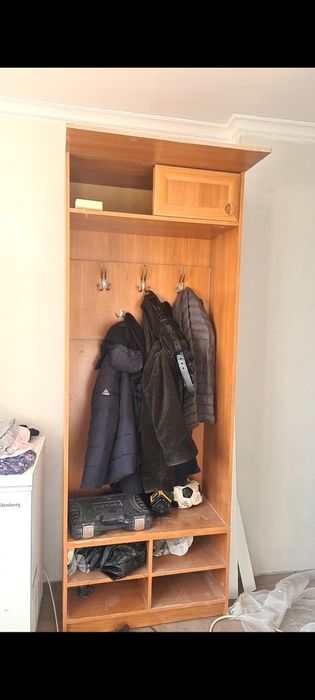 Шкаф для прихожой