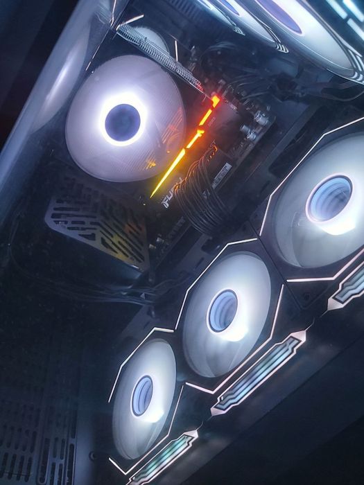 ryzen 5 9600x + RTX5060