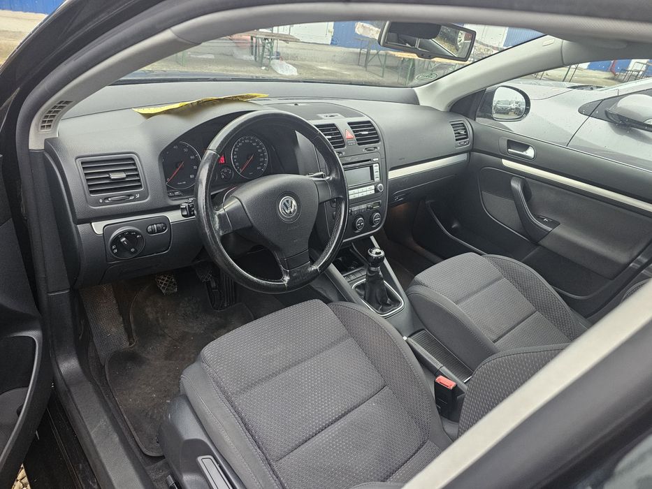 Vw jetta 1.6 Fsi ! 6 viteze !