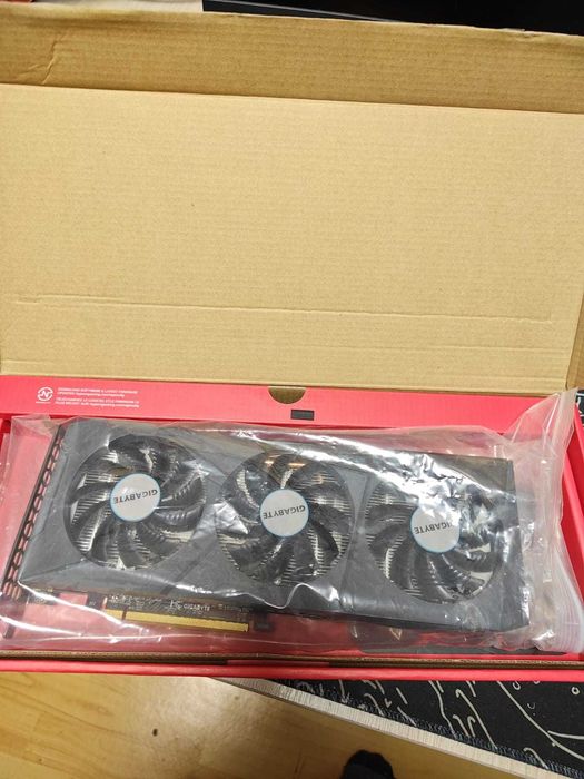 rx 6600 видеокарта