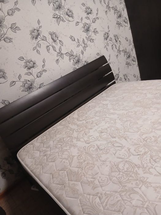 Продаётся кровать