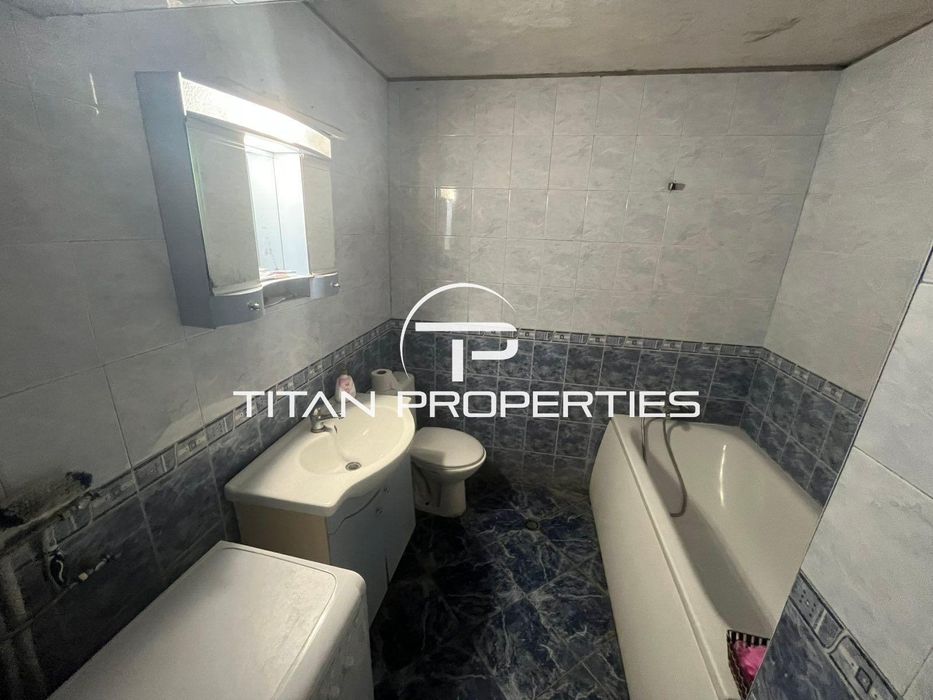 Ексклузивна оферта!  Двуетажна Къща в гр. Поморие