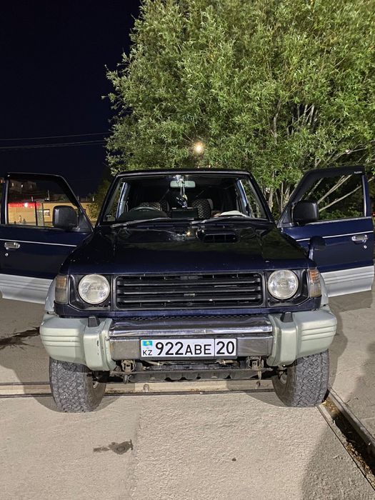 Продам Мицубиши паджеро