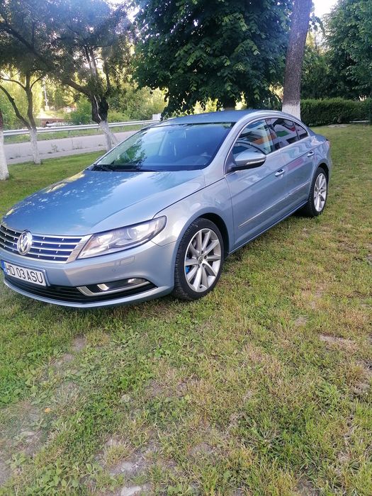 VOLKSWAGEN Passat CC