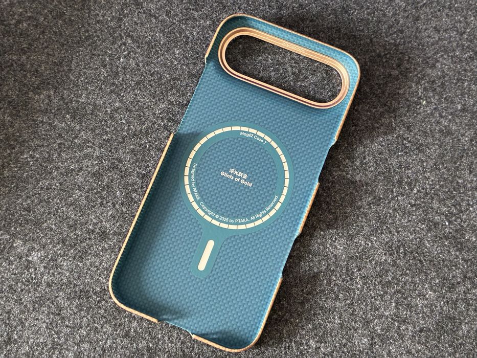 Аксессуары для iPhone Air