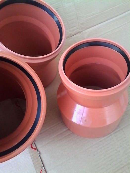 Coturi,garnituri canalizare,reductie,fitinguri.Noi.