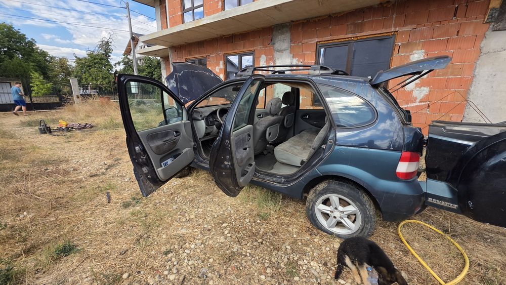 Renault Scenic RX4 2.0 16V бензин/газ 4x4 – продава се цял