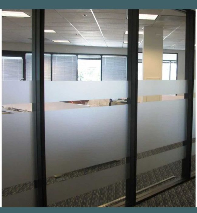 Bannere , bener,Stickere auto moto, Decorare vitrine, Baner, Steaguri