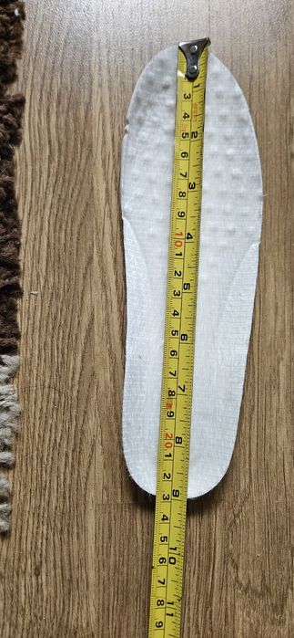 Adidasi imblaniti 35