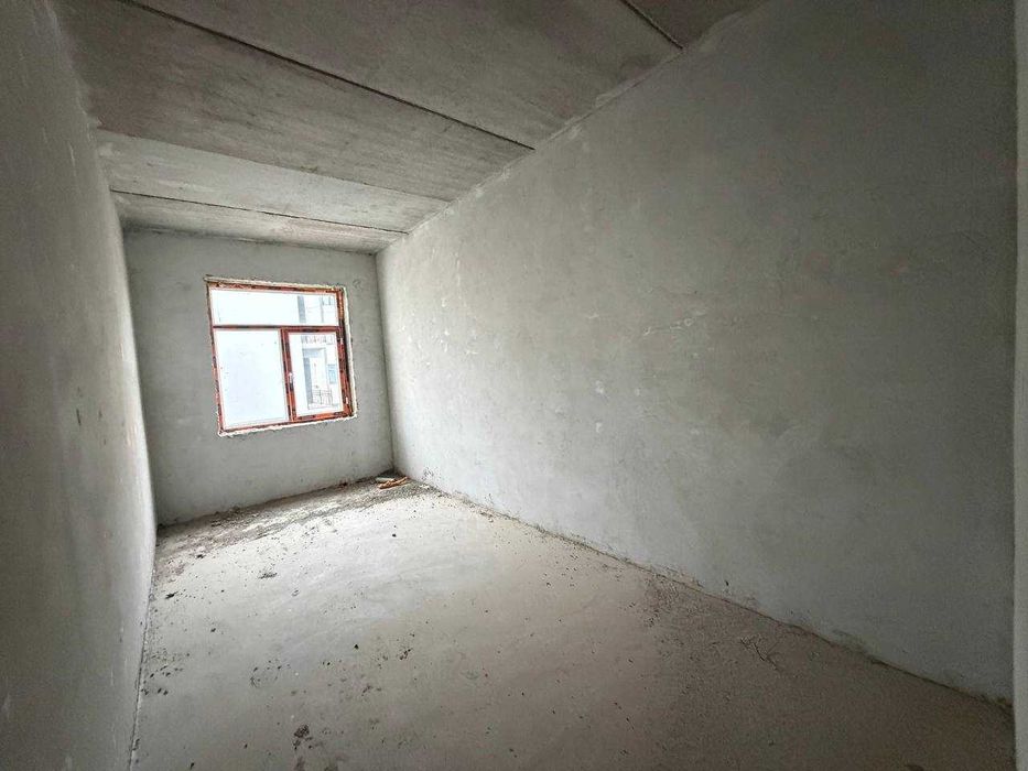 Продаётся 2х комн квартира на 4 этаже Ор-р Шарк 2 Киви