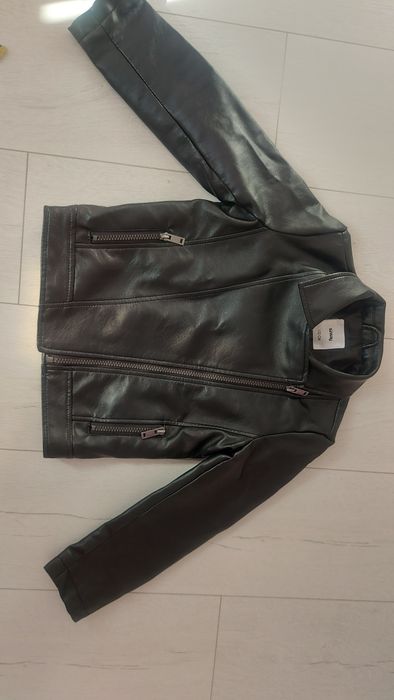 Детско кожено яке 6-7г(122-128 размер)