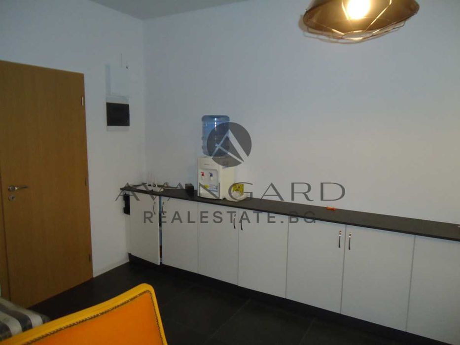 Продава се Офис в Пловдив, Център - 120 кв.м за 1479 €/кв.м - Снимка #9