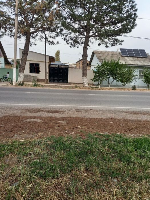 Uy Sotiladi yarim tayyor uy