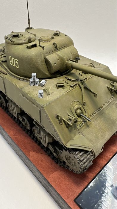 Модель американского танка M4A2. Масштаб 1/35