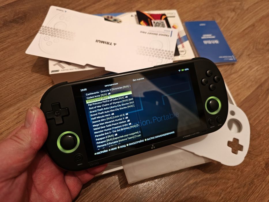 Trimui Smart PRO портативная консоль