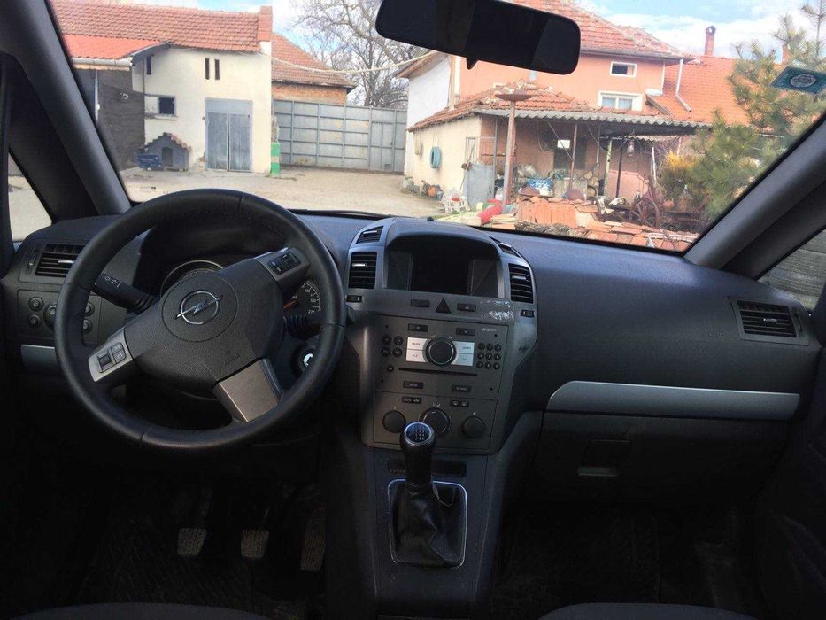 Опел Зафира Б Само на части Opel Zafira В