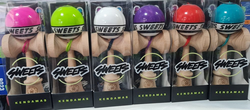 Kendama originala Sweets Starter sigilate