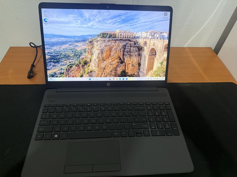 Laptop HP 255 G8 Notebook