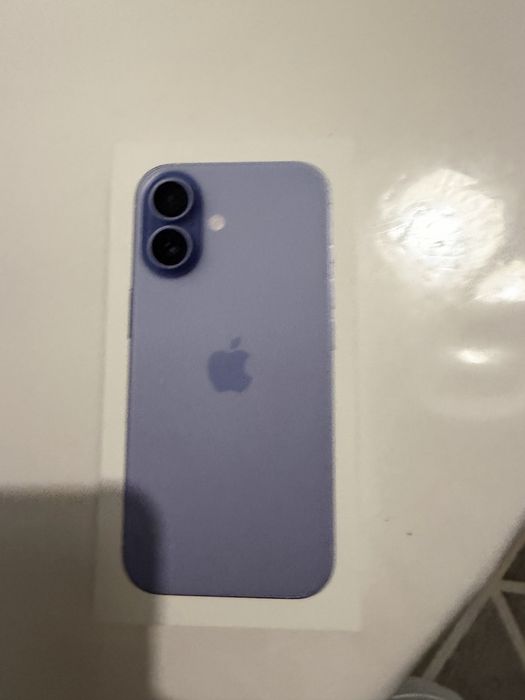 Продам абсолютно новый iPhone 17