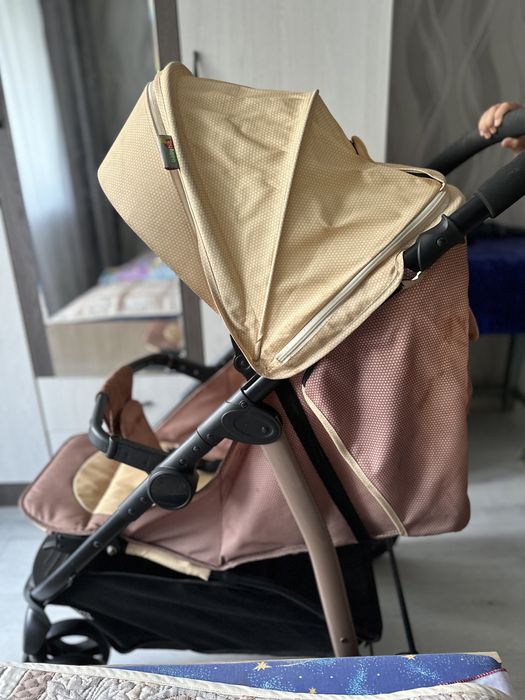 Продам детскую коляску