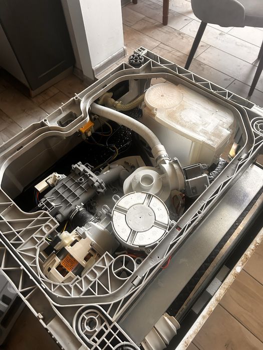 Посудомоечная машина Vestel