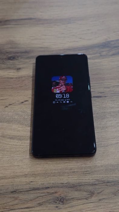 Asus rog phone 8 16/256