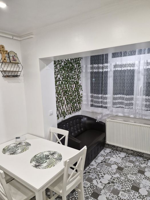 De închiriat Apartament 3 cam. decomandate, Obcini - Str. Viitorului