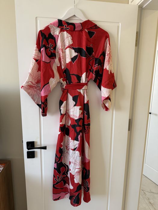 Дълга рокля Zara