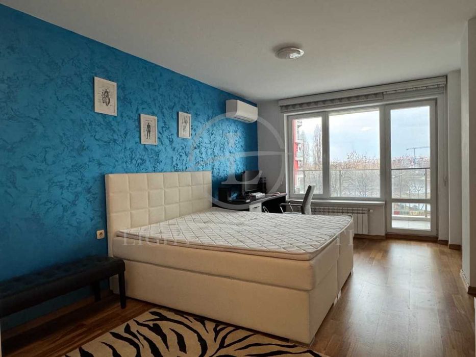 Продава се Тристаен апартамент в Пловдив, Кършияка - 176 кв.м за 2586 €/кв.м - Снимка #3