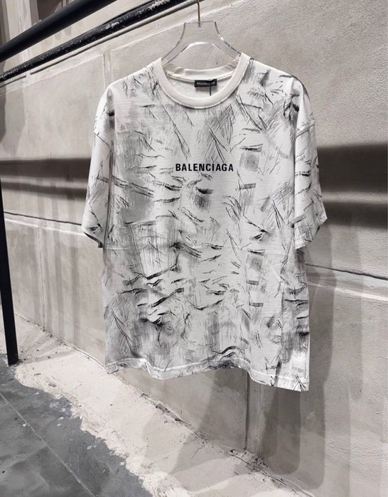 Продавам топ модели тениски