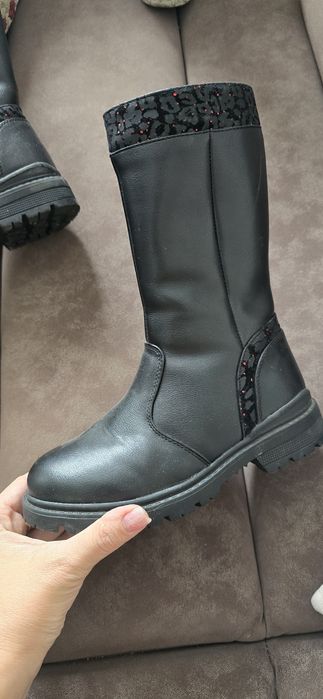 Все по 2000тг. 30-31р