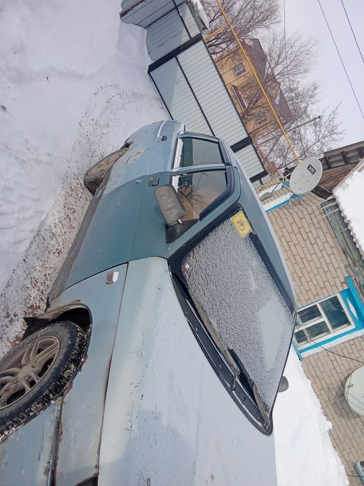 ВАЗ Лада 2110 на активном ходу