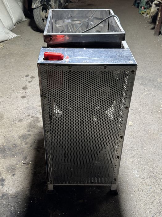 Продам тестомес !!!110.000 торг