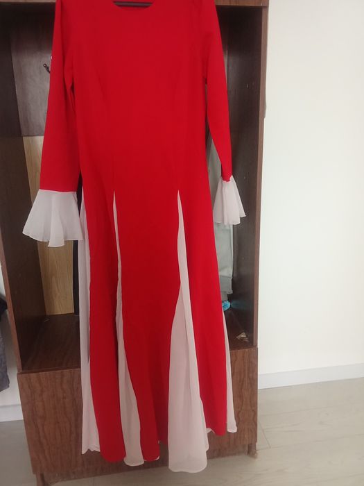 Женские платье вечерный