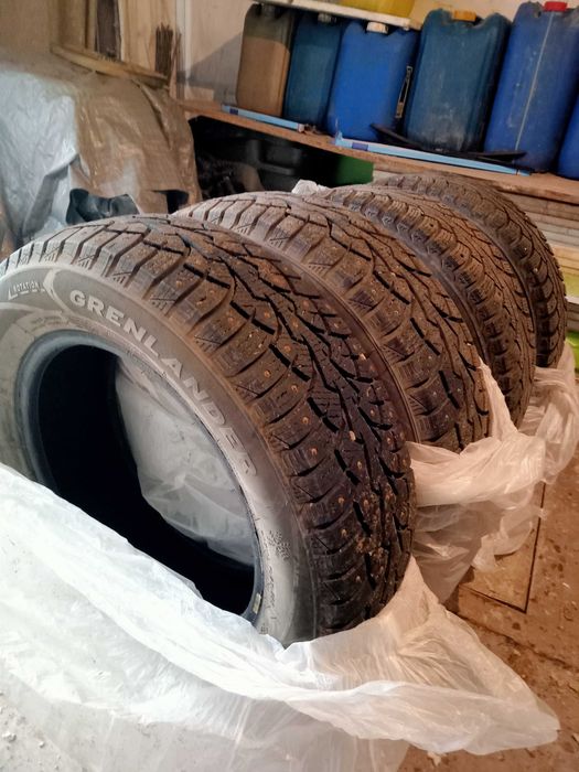 Продам шины б/у размер 185/65 R 15