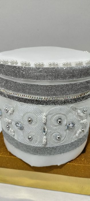 Продается кимешек бас киім. Новый