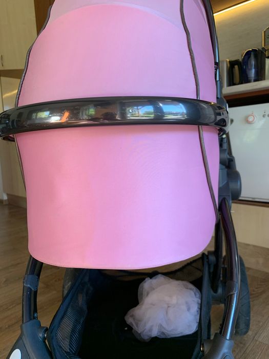 Бебешка количка egg