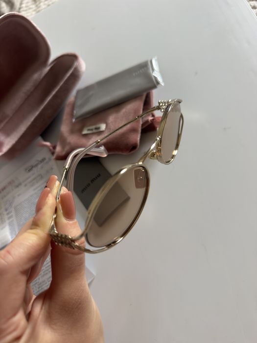 Слънчеви очила MIU MIU