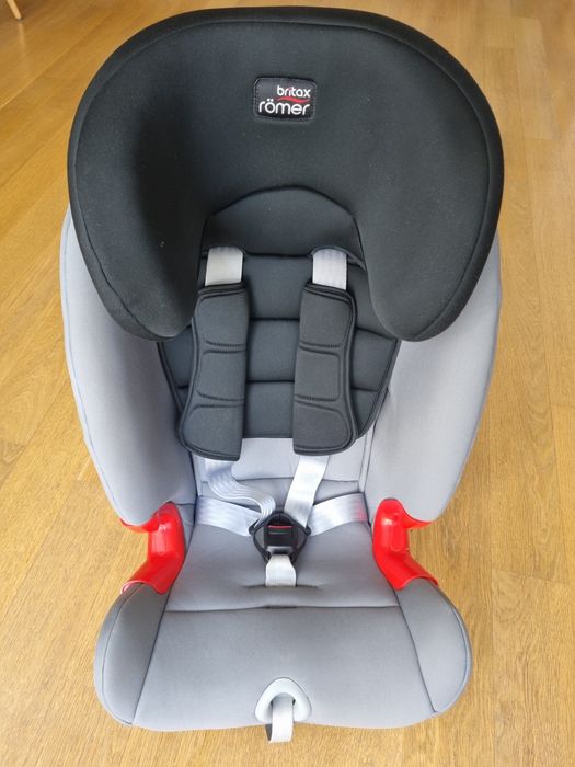 Столче за кола Britax Romer Advansafix II SICT BR