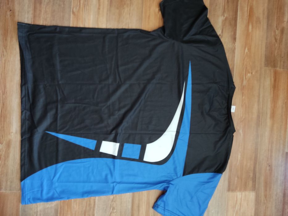 Футболка летняя продам