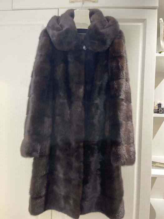 Продаю Норковую шубу