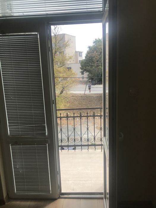 Дава се под наем Етаж от къща в Ямбол, Възраждане - 200 кв.м за 382.5 € - Снимка #4