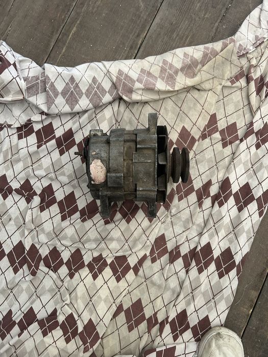 Продам генератор на 402 мотор